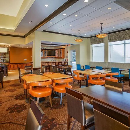 Hilton Garden Inn Kankakee Exterior photo
