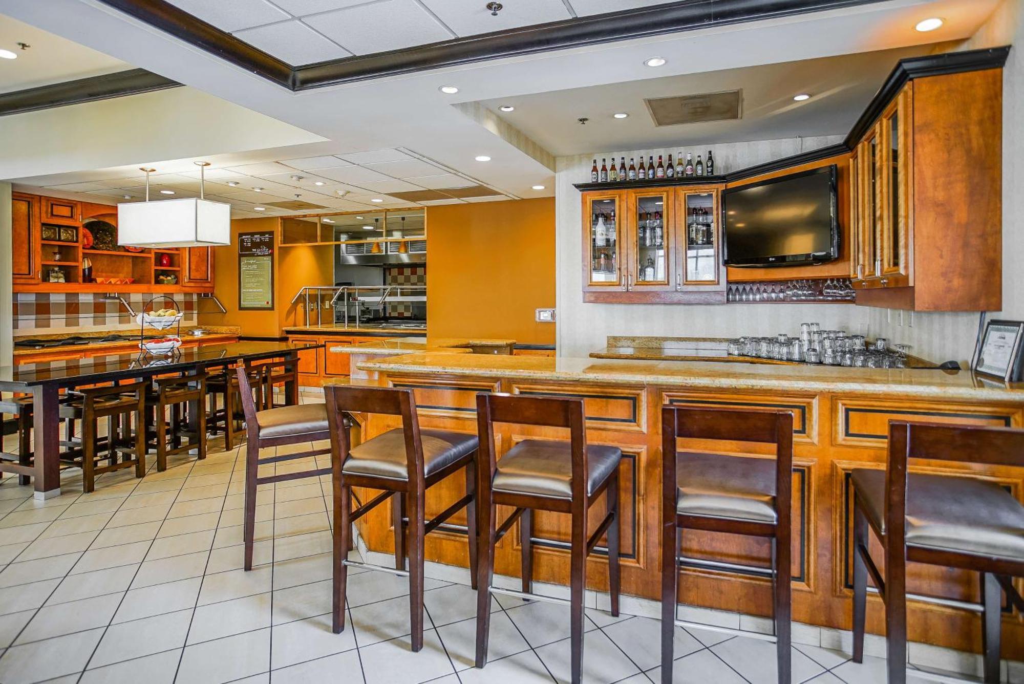 Hilton Garden Inn Kankakee Exterior photo